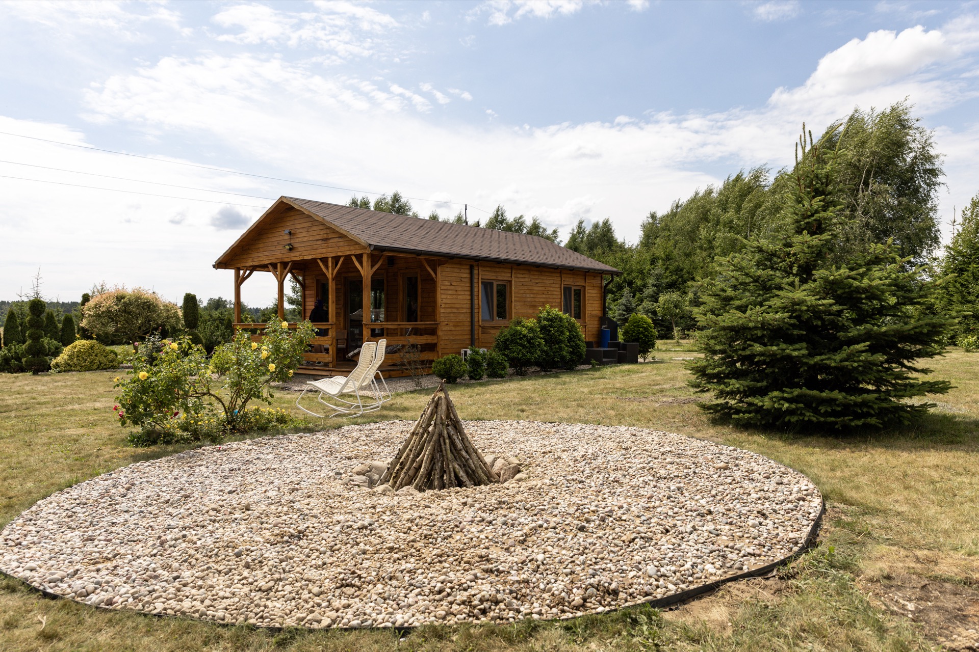 Ścieżka leśna w pobliżu jeziora Skrwileńskiego